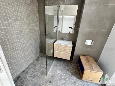 Vila de vanzare in Pipera, Nordul Bucurestiului | Curte privata, terasa panoramica si 2 locuri de parcare - foto 16