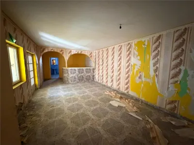 Calea Martirilor, casa cu curte, teren 414 mp - Timisoara