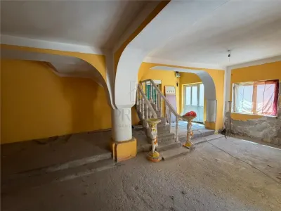 Calea Martirilor, casa cu curte, teren 414 mp - foto 5