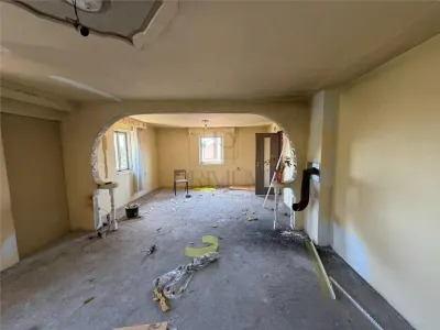 Calea Martirilor, casa cu curte, teren 414 mp - foto 6