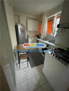 Vand apartament 2 camere Sectorul 5 - foto 8