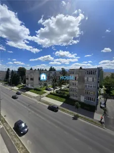 Apartament decomandat cu 3 camere, 2 bai si 3 balcoane  Str. Tabacari, Fagaras - foto 5
