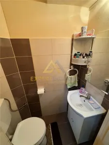 Apartament de vanzare cu 4 camere, Str. Moldovei-Central - foto 12