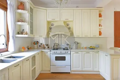Exclusiv | Vila  5 camere Iancu Nicolae | 2 Locuri de  parcare - foto 6