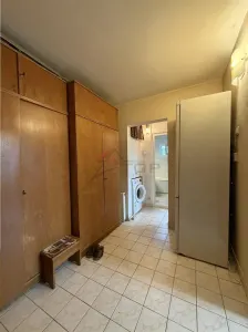Apartament 2 camere, etajul 3, decomandat- Nicolina - foto 6