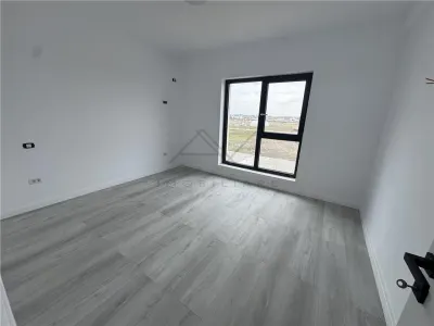 VILA DE VANZARE DOMNESTI LA CHEIE 4 CAMERE - TEREN- PANOURI FOTOVOLTAICE - foto 16