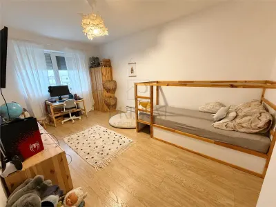 Giroc, duplex, 4 camere, 2 bai, curte, terasa, garaj - foto 13