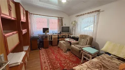 Casa de vanzare, zona Valea Rosie - foto 4