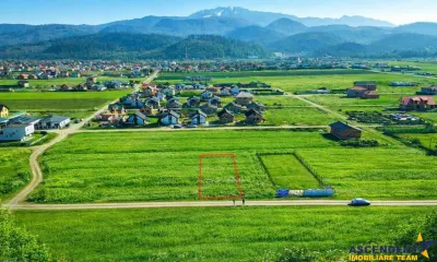 Parcela construibila,700 mp,vedere panoramica,zona emergenta,10min de Brasov - foto 2