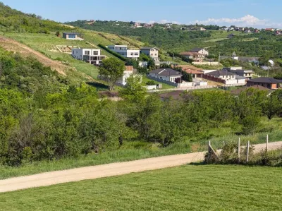 RECO Teren 1000 mp cu dublu front stradal in Saldabagiu de Munte - foto 5