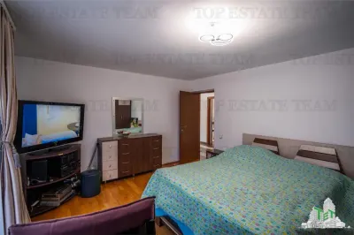 Vila cu 500 mp teren, langa British School — Pipera, Iancu Nicolae - foto 14
