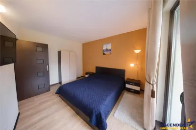 In ambientul statiunii Poiana Brasov, etaj1, 2bai, terase la 360 grade, parcare asigurata - foto 3