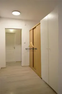 Apartament 3 camere in Targoviste, zona Micro 6 - foto 14