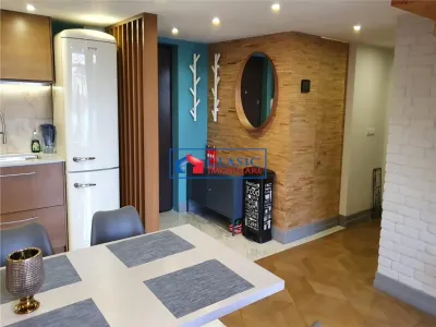Inchiriere apartament 3 camere de LUX in Centru- Piata Mihai Viteazu - foto 4