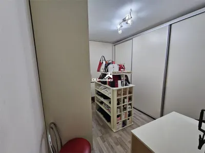 Apartament 3 camere Fizicienilor cu centrala proprie - foto 5