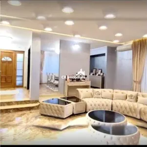 Vila Lux 5 camere Pantelimon teren generos - Bucuresti