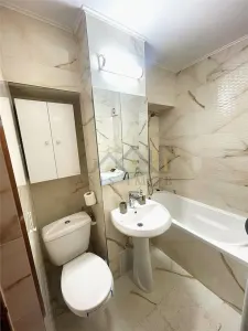 Apartament 2 camere conf  1 dec zona Ultracentral - foto 8