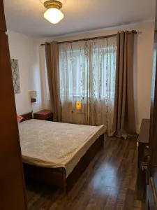 Inchiriere apartament  3 camere zona  Democratiei - foto 2