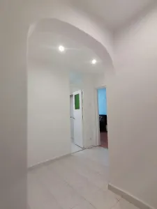 Garsoniera Racadau-pietonal,bloc apartamente,liber,74000 Euro - foto 2