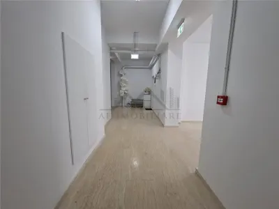 Inchiriere - Copou - Spatiu comercial 108mp Azimut - foto 10