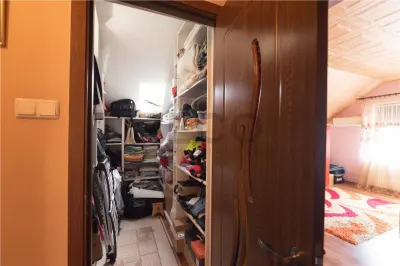 RECO Casa P+M cu 4 camere+living+loc de luat masa in Santion - foto 19