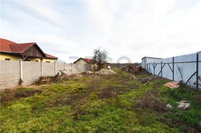 RECO Teren intravilan cu toate utilitatile in Bors - foto 2