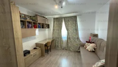 Apartament 3 camere, semidecomandat - zona Sanpetru - foto 2