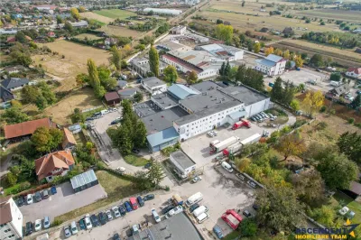 FILM! Ansamblu: Spatii comerciale, birouri, productie si similare, Sfantu Gheorghe, Covasna - foto 3