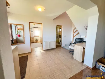 Tur Virtual & Film! Casa cocheta, constructie noua, peste 800mp teren - foto 5