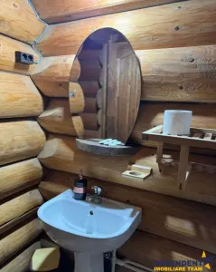 FILM! Resedinte montane,mobilate,echipate, jacuzzi,piscina,pretios areal,Sambata de Sus. - foto 15