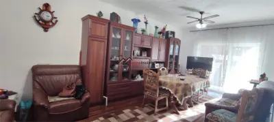 Comision 0%! Locul unde confortul devine acasa! Casa insiruita spatioasa zona Florilor! - foto 2