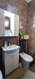Comision 0%! Locul unde confortul devine acasa! Casa insiruita spatioasa zona Florilor! - foto 13
