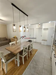Liniste, padure si confort. Apartament cu 3 camere, 2 balcoane in Floresti! - foto 3