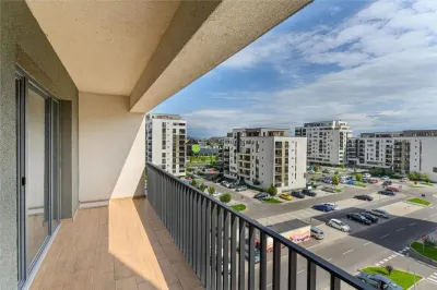 Studio modern - Kasper ,Tractorul - foto 6