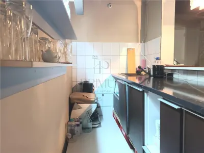 Spatiu Comercial amenajat modern - Badea Cartan - foto 6