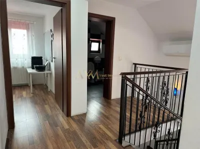 Inchiriere casa 4 camere - foto 16