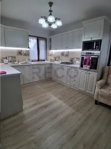RECO Vila  cu 6 camere +garaj + teren generos- zona Baile Felix - foto 2