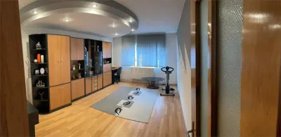 Apartament 2 camere de vanzare Hotvon - foto 2