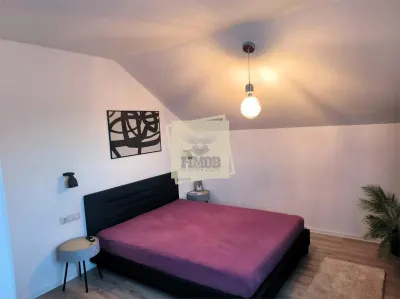 Casa individuala cu 4 dormitoare si panouri fotovoltaice – Sura Mare - foto 6