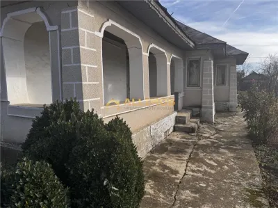 Casa batraneasca  si 1500 mp teren, doua deschideri – Fulga, Prahova - foto 10