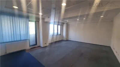 Spatiu comercial versatil in Centrul Civic - foto 14