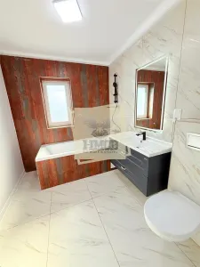 Casa moderna la cheie 4 camere 3 bai si 644 mp teren Selimbar - foto 6