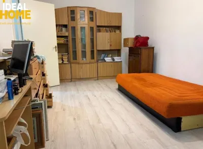 Apartament 2 Camere Decomandat Etajul 1 Tatarasi - Iasi