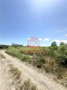 Teren Intravilan 1700 mp - Localitatea Amzacea - foto 6