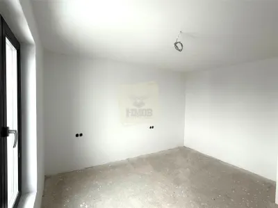 Casa individuala 4 camere 2 bai teren 500 mp la 8 km de Sibiu - foto 13