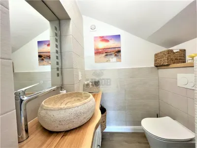 Casa individuala moderna complet utilata cu 4 camere 2 bai garaj - foto 14