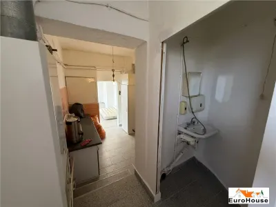 Spatiu Comercial De Inchiriat - 130mp , Zona Ampoi , Alba Iulia - foto 8
