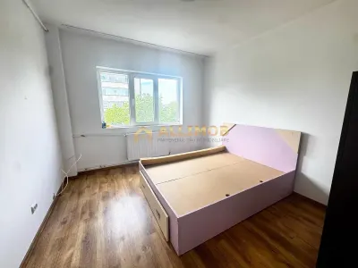 Apartament 2 camere de vanzare in Ploiesti Nord – zona excelenta, aproape de scoli si puncte de interes – 49.900 € - foto 11