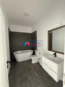 Vanzare parte duplex modern cu 4 camere 120 mp si teren 250 mp in Dezmir - foto 8