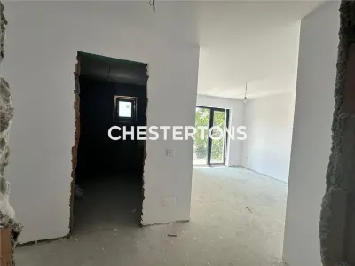 Vila moderna, 4 camere + curte ,zona linistita, oportunitate unica - foto 12